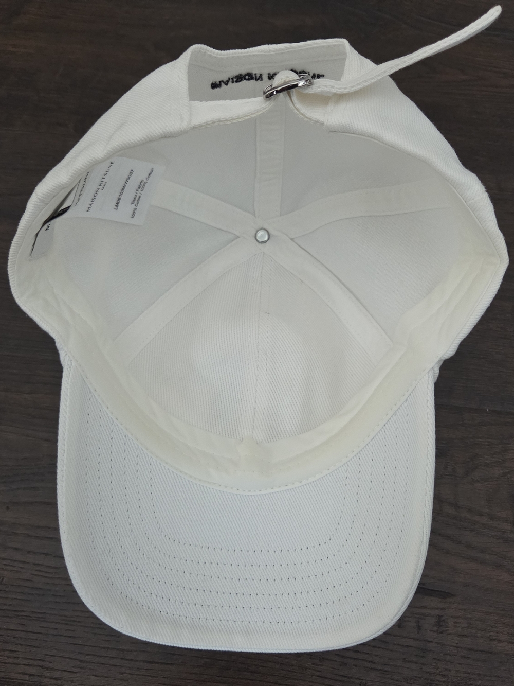 Fox Embroidered Cap - Picture 3 of 4